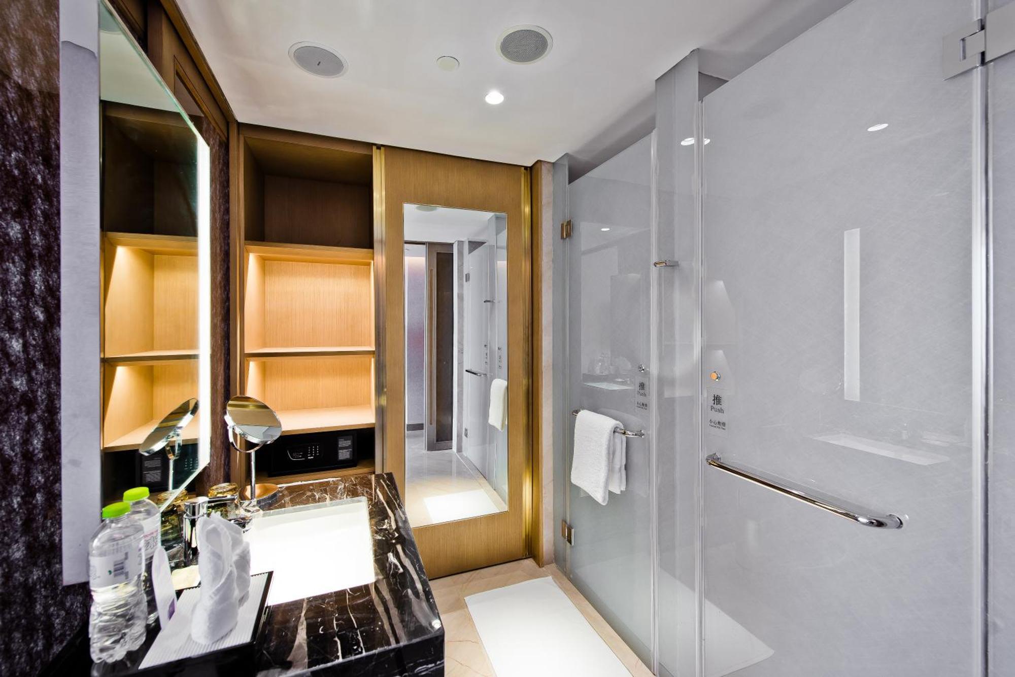 Sheraton Qingdao West Coast Екстер'єр фото